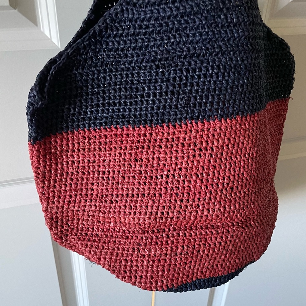 Helen Kaminski Raffia Bucket Beach Resort Red and Blue Bag - Picture 3 of 7